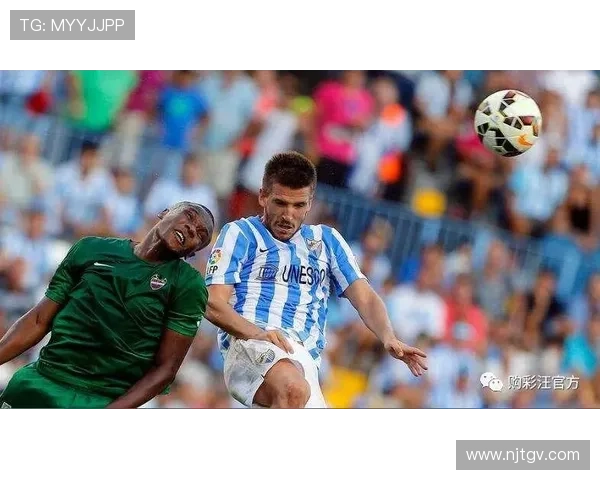 避雷足球明星揭秘谁是球场上的幸运星与避雷针